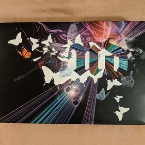 Urban Decay Book of Shadows IV